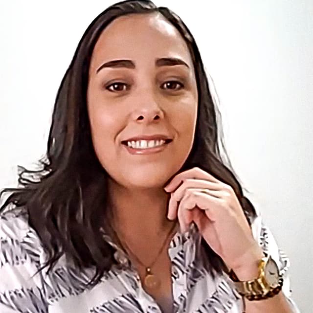 Thamires de Souza Machado