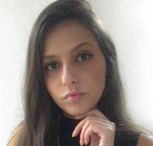 Caroline Meneghetti Albuquerque