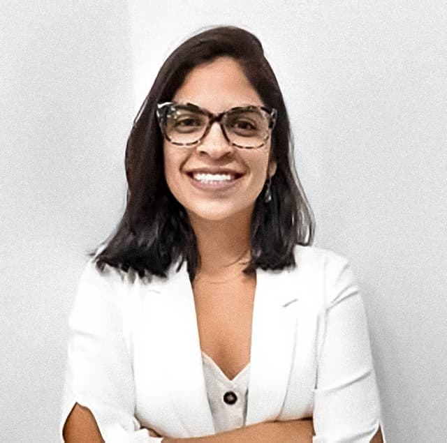 Rayra K. Ximendes dos Santos